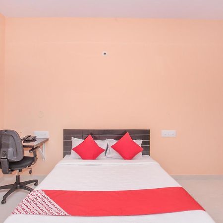 Oyo 24069 Flagship Aaira Inn Bangalore Eksteriør bilde