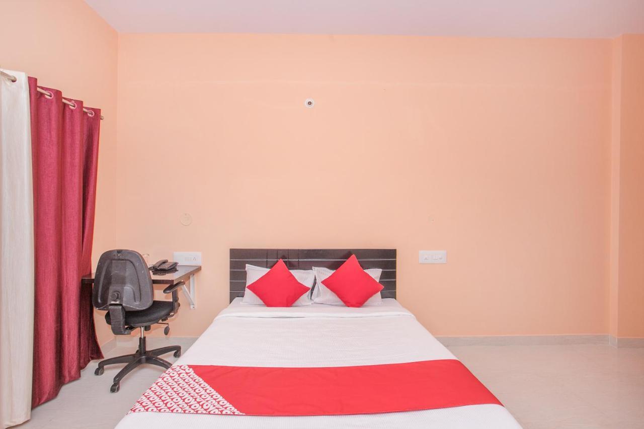 Oyo 24069 Flagship Aaira Inn Bangalore Eksteriør bilde